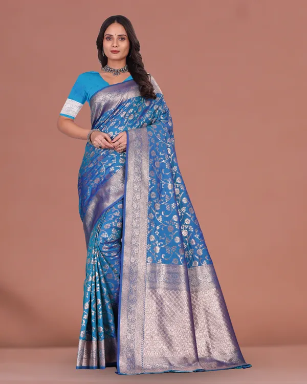 Royal_Blue_Banarasi_Silk_Saree_with_Silver_Zari_Weaving_and_Contrast_Blouse_Piece
