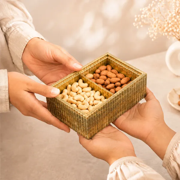 Premium_Brown_Finish_Mosaic_Glass_Gift_Box