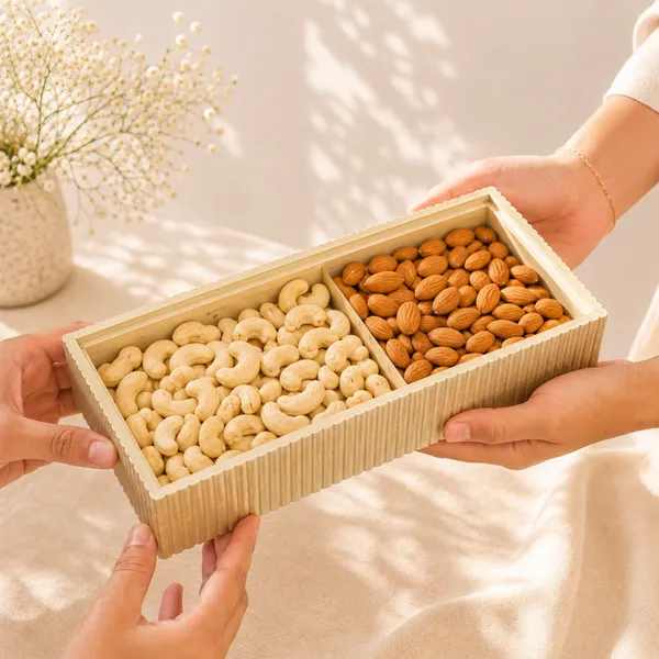 Green_Decorative_Storage_Box_with_Clear_Lid