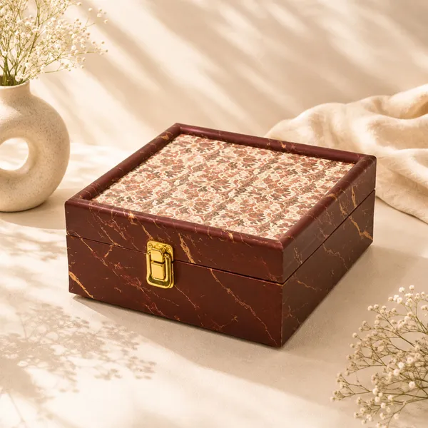Premium_Brown_Finish_Gift_Box_with_4_Compartments