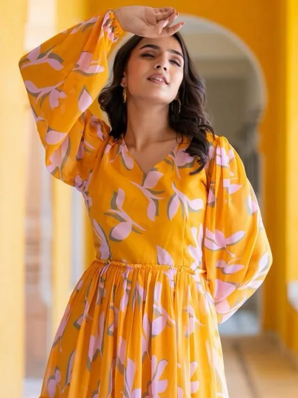 Golden_Bloom_Tiered_Midi_Dress__Sunshine_In_Every_Step_For_Women
