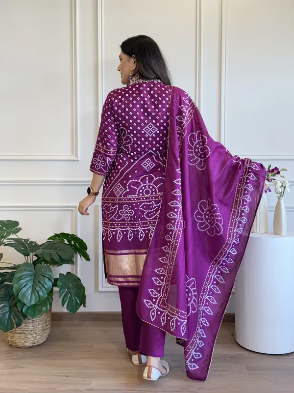 Maroon_Bandhej_Cotton_Suit_Set__Timeless_Tradition_In_Every_Thread_For_Women