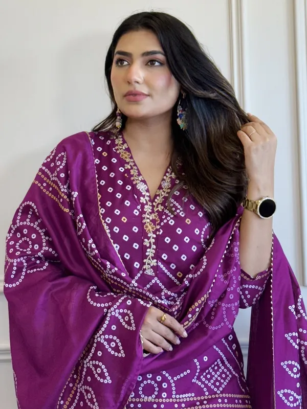 Maroon_Bandhej_Cotton_Suit_Set__Timeless_Tradition_In_Every_Thread_For_Women