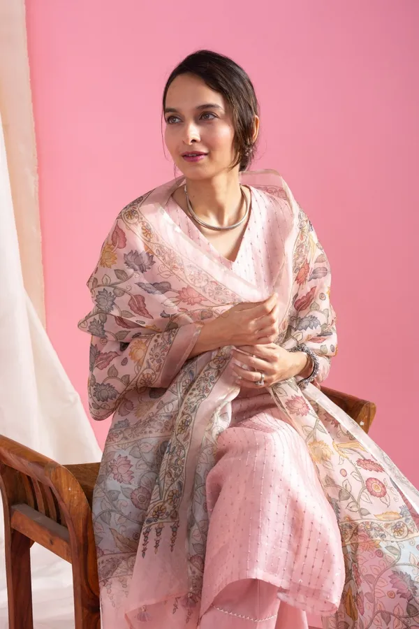 Blush_Pink_Chikankari_Kurta_Set_With_Floral_Dupatta__Classic_Elegance_In_Every_Thread_For_Women
