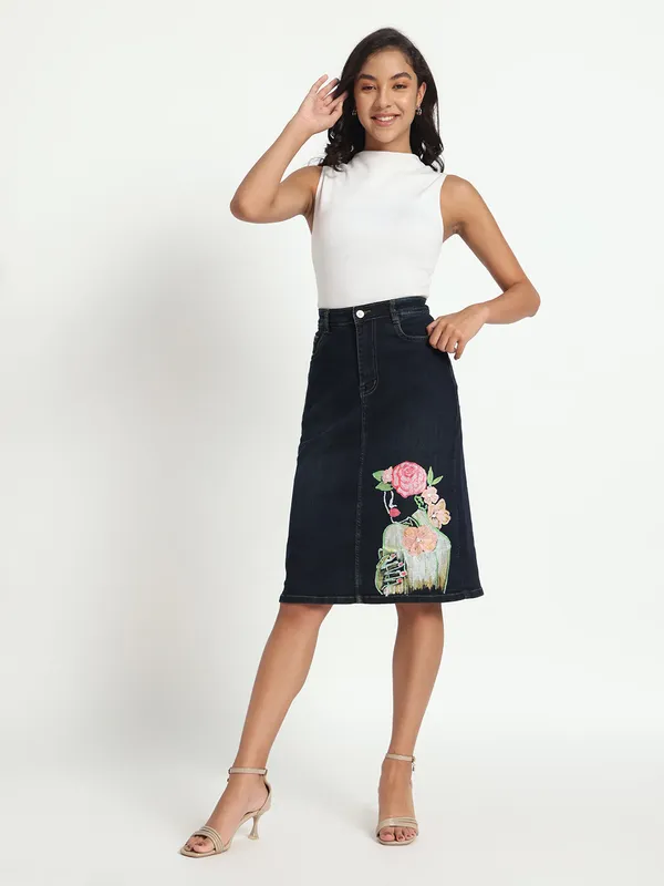 Dark_Blue_Floral_Muse_Hand-Painted_Denim_Skirt_Knee_Length_For_Women