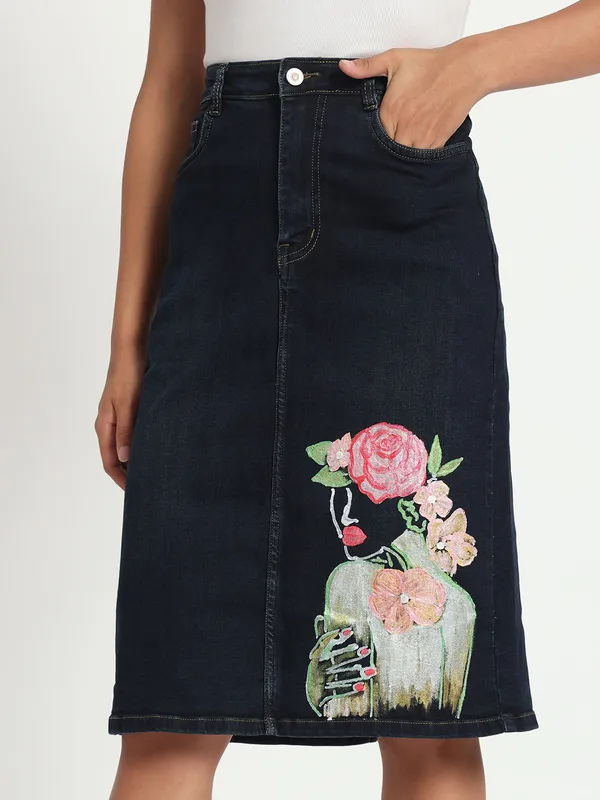 Dark_Blue_Floral_Muse_Hand-Painted_Denim_Skirt_Knee_Length_For_Women