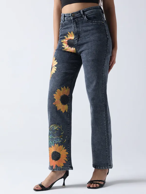 Black_Sunflower_Dreams_Hand_Painted_Jeans_For_Women