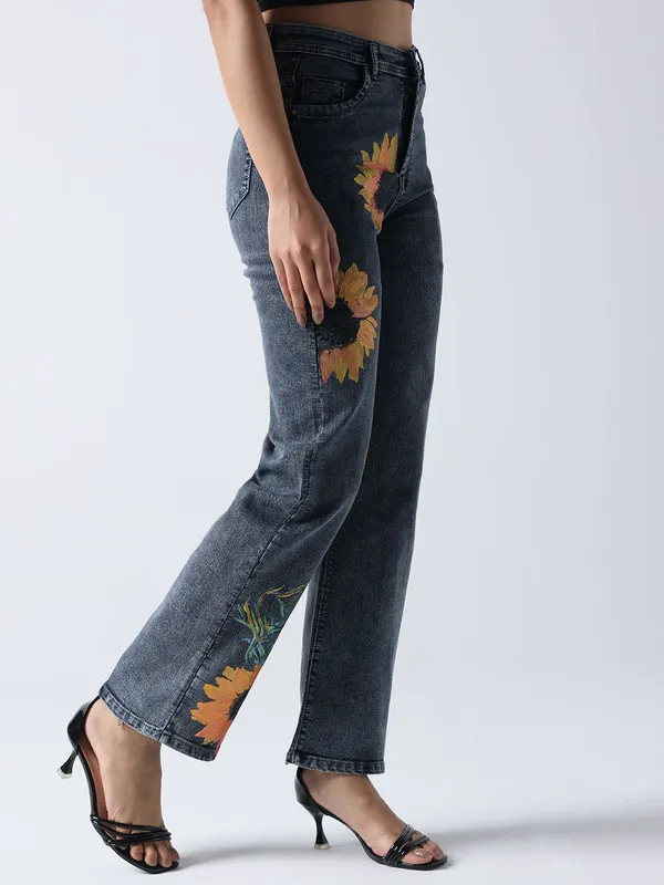 Black_Sunflower_Dreams_Hand_Painted_Jeans_For_Women