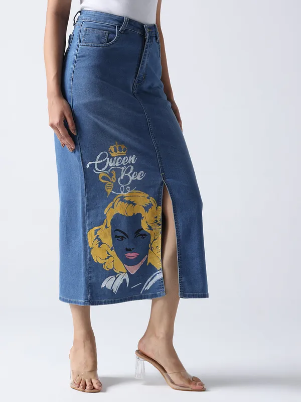 Sky_Blue_Queen_Bee_Pop_Art_Denim_Midi_Skirt_For_Women