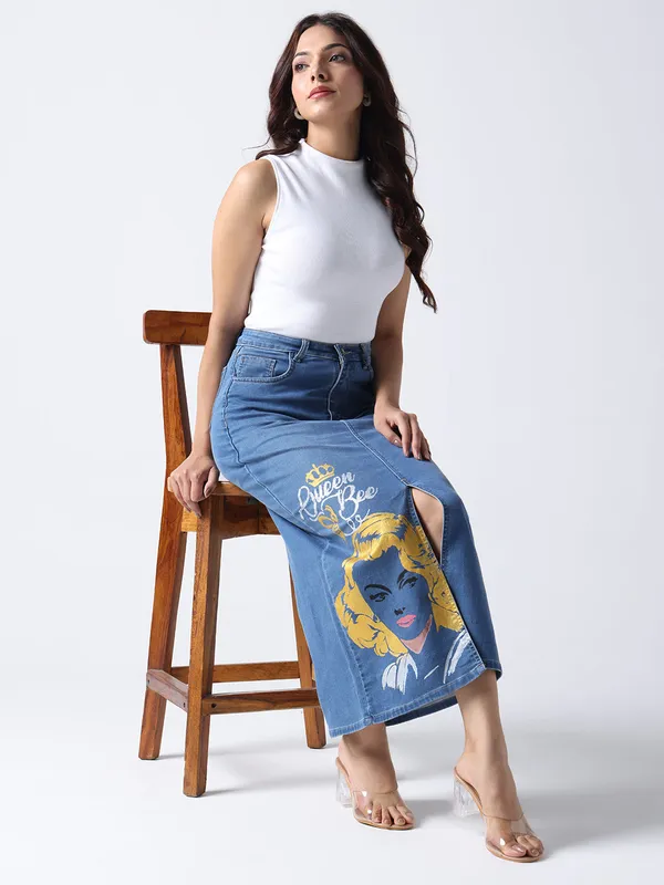 Sky_Blue_Queen_Bee_Pop_Art_Denim_Midi_Skirt_For_Women