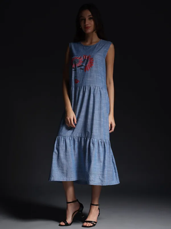 Blue_Red_Sunflower_Chambray_Sleeveless_Maxi_Dress_For_Women
