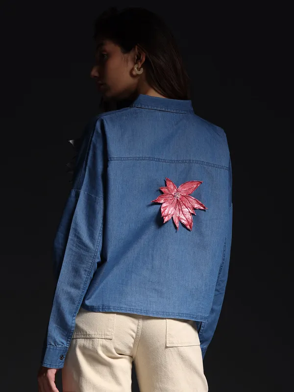 Black_Autumn_Petals_Convertible_Denim_Shirt_For_Women