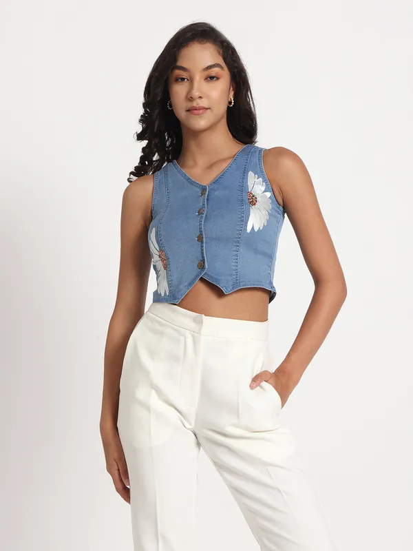 Blue_Floral_Embroidered_Top_in_Jeans_Crop_Vest_For_Women