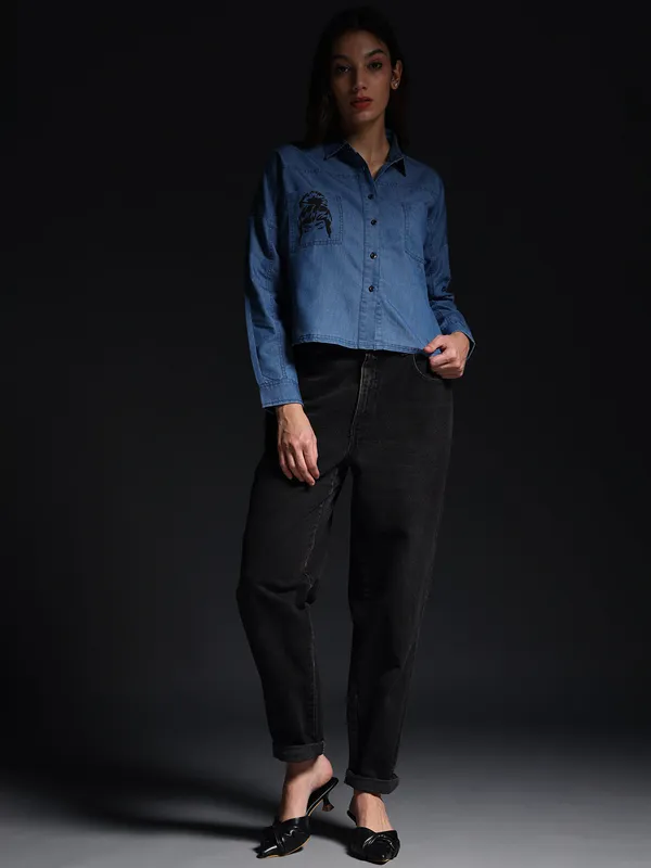 Blue_Butterfly_Garden_Denim_Top_Jeans_Shirt_For_Women
