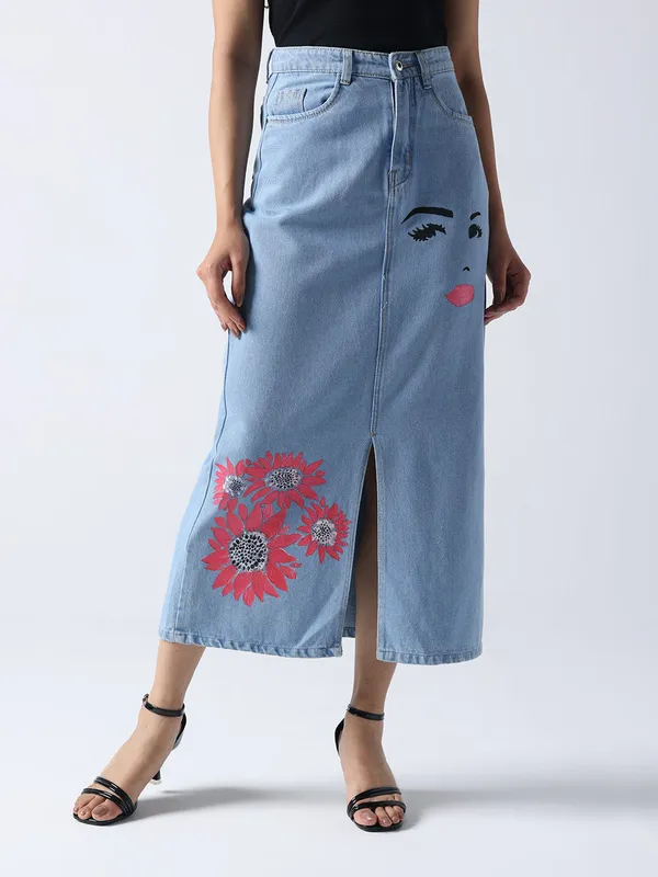 Blue_Winking_Beauty_Denim_Maxi_Skirt_For_Women