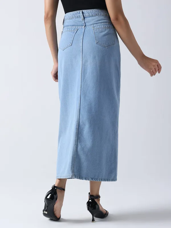 Blue_Winking_Beauty_Denim_Maxi_Skirt_For_Women