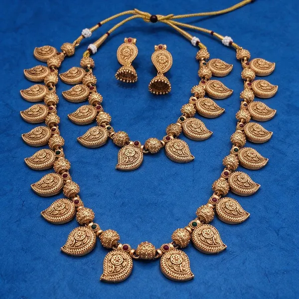Gold_Tone_Antique_Necklace_Set_For_Women