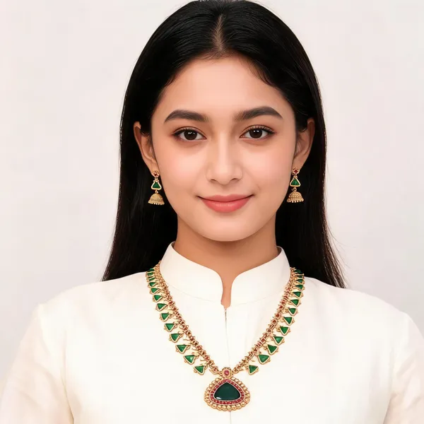 Green_Gold_Tone_Necklace_Set_For_Women