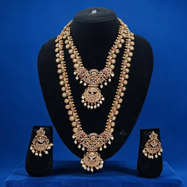 Gold_Tone_Floral_Necklace_Set_For_Women