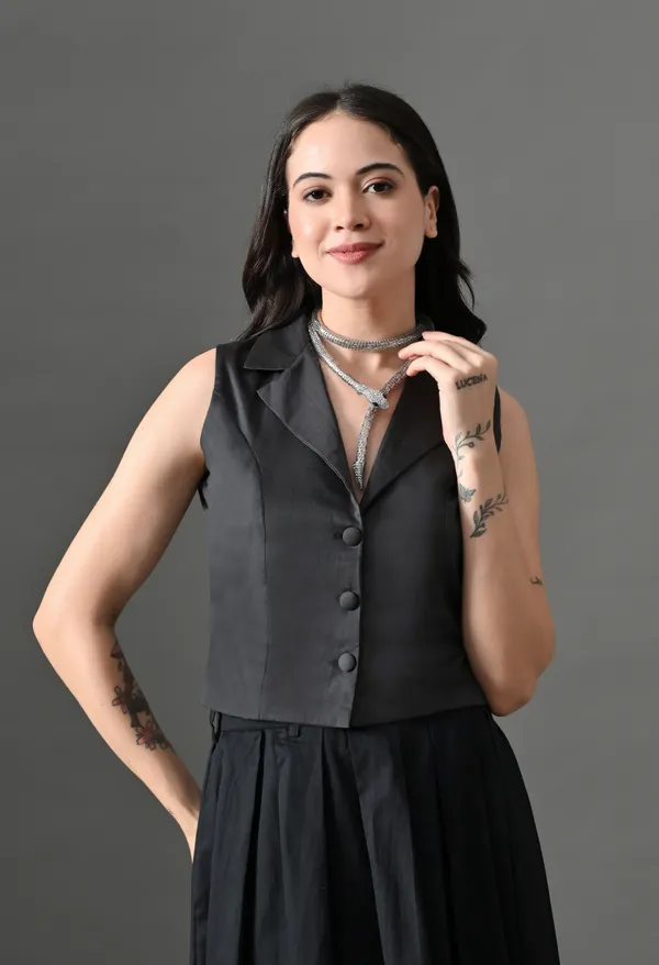 Black_Sassy_Fusion_Cotton_Skirt_with_top_For_Women