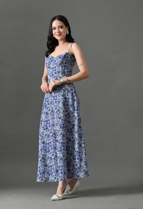 Blue_Floral_Kiss_Cotton_Maxi_Dress_For_Women