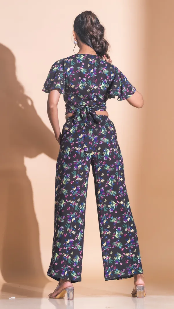 Black_Premium_Printed_Crop_Top_With_Pant_Co-Ord_Set_For_Women