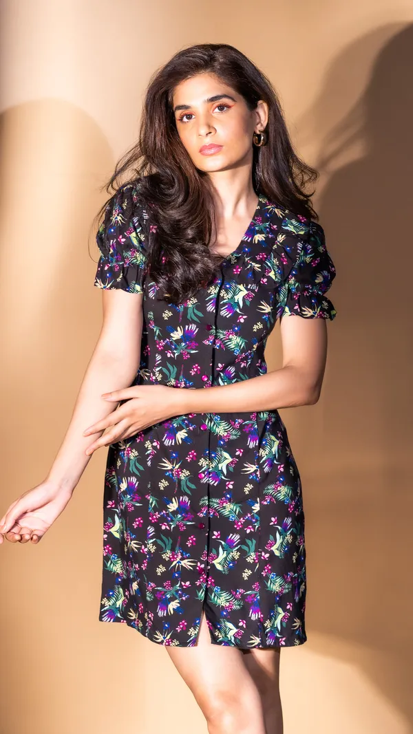 Black_Premium_Printed_Dress_For_Women