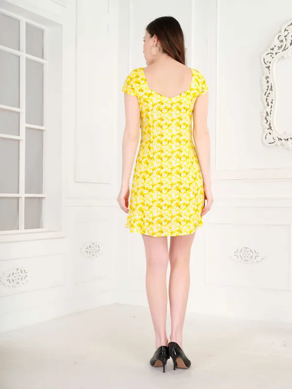 Yellow_Floral_Cap_Sleeve_Shirt_Dress_For_Women