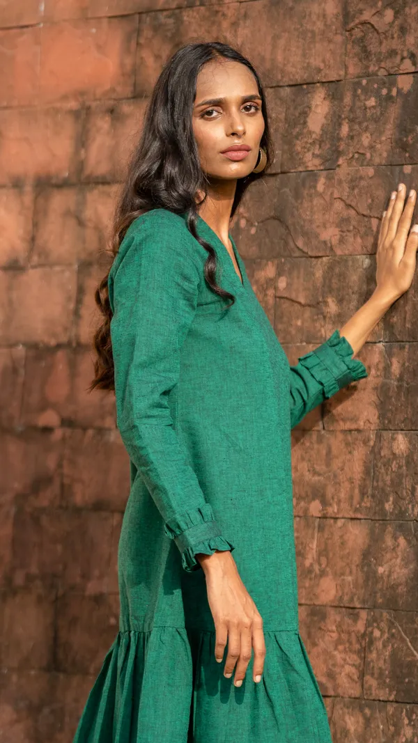 Green_Solid_Knee_Length_Dress_For_Women