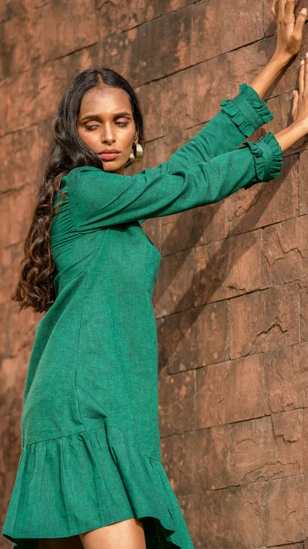 Green_Solid_Knee_Length_Dress_For_Women