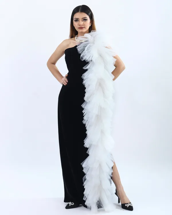 Black_Premium_Glamorous_Satin_Dress_For_Women
