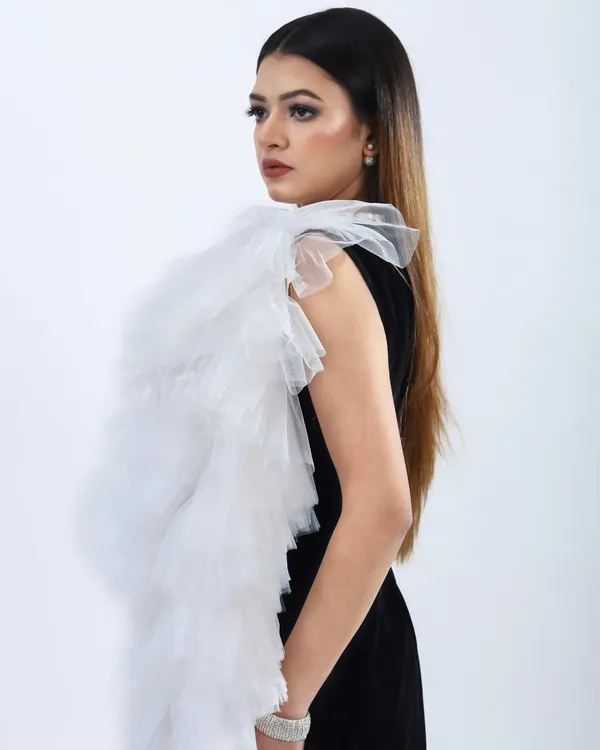 Black_Premium_Glamorous_Satin_Dress_For_Women