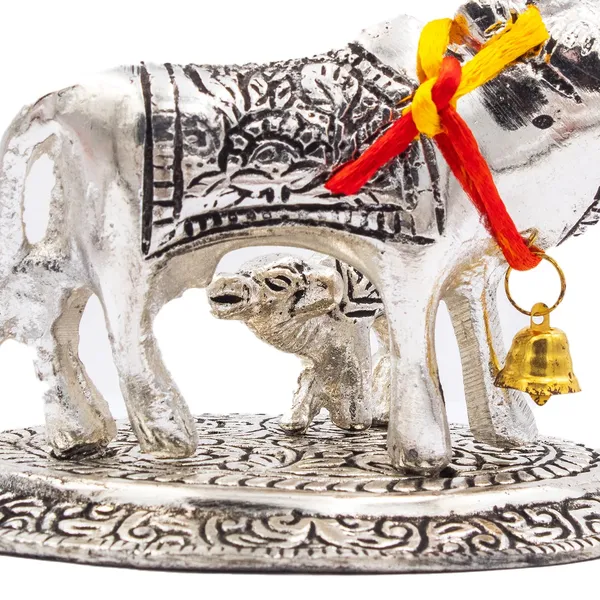 Cow_And_Calf_Kamdhenu_Cow_Statue_Silver_Color_Sacared_Animal_Idols_Pooja_And_Decorations