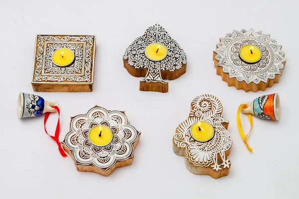 Gift_Combo_Pack_Tea_Light_Diyas_Wooden_Blocks_Ceramic_Bells