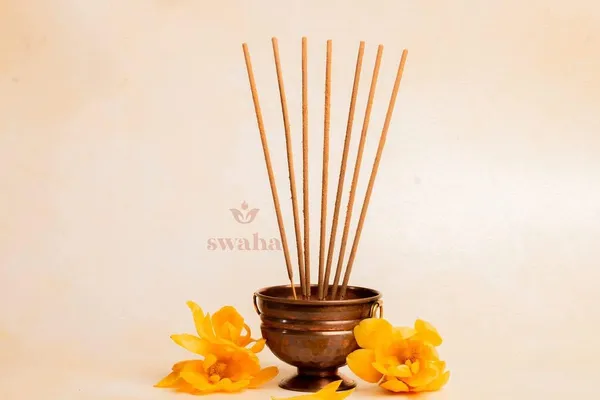 Combo_Of_Swaha_Sandlwood_Agarbatti_&Swaha_Golden_Champa_Agarbatti_Golden_Champa_Agarbatti_35_Pieces_Sandalwood_Agarbatti_35_Pieces)