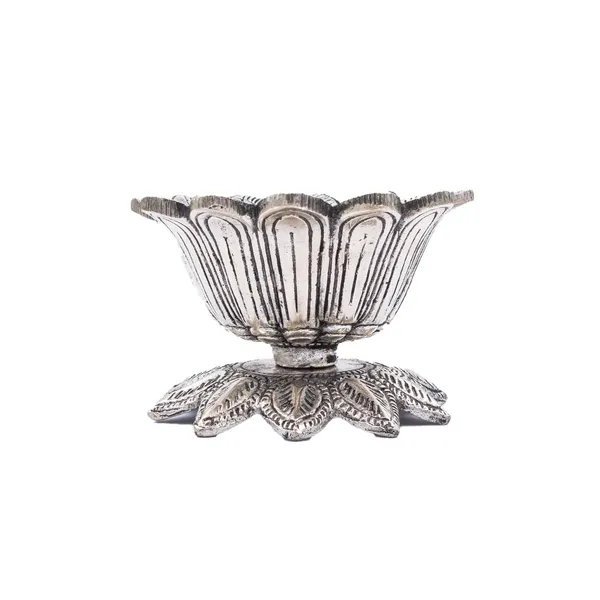 Kamal_Bowl_Metal_Lotus_Bowl
