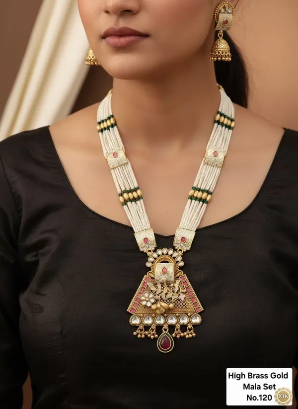 Brass_Antique_Pendant_Set_High_Demand_For_Women