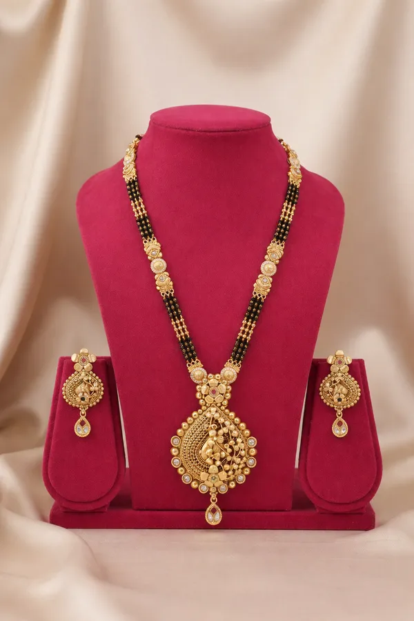Brass_Gold_Plated_Mangalsutra_With_Earing_For_Primium_Look