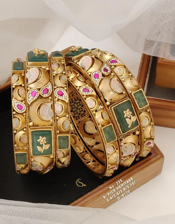 HIgh_Gold_Fancy_Marrige_wear_6_pis_set_bangles
