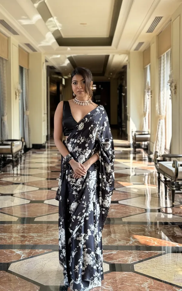 Digital_Printed_Premium_Floral_Original_Japan_Satin_Saree