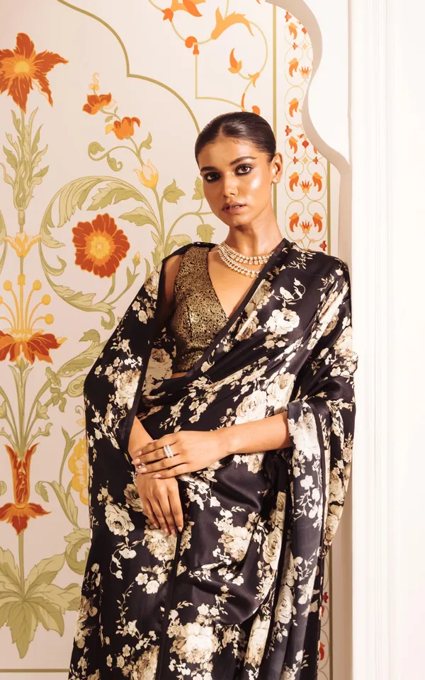 Digital_Printed_Premium_Floral_Original_Japan_Satin_Saree