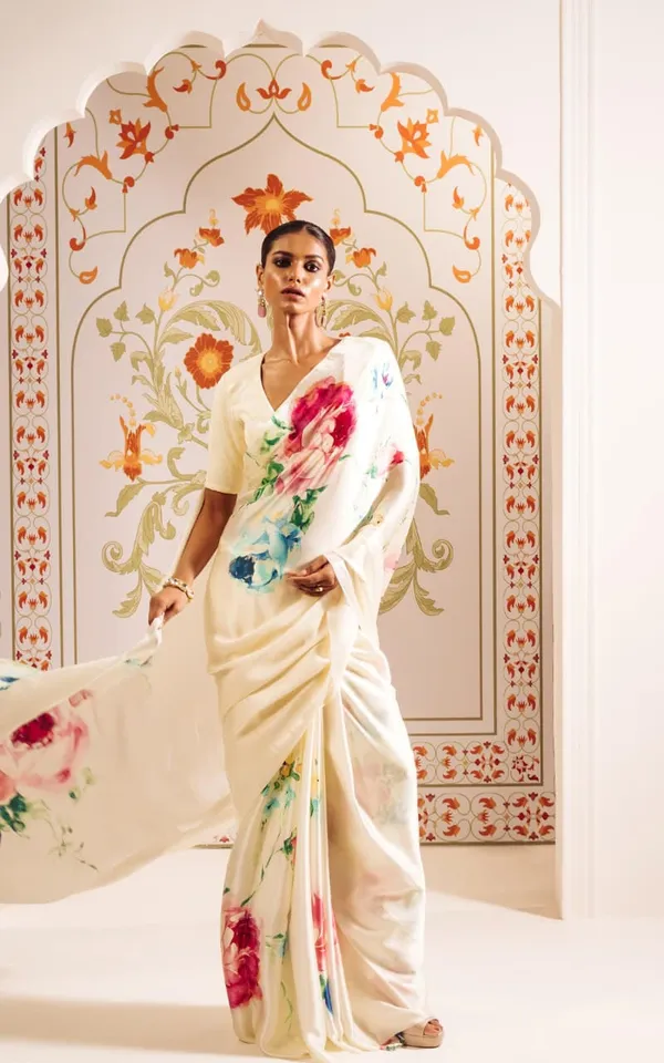 Off_White_Digital_Printed_Floral_Original_Japan_Satin