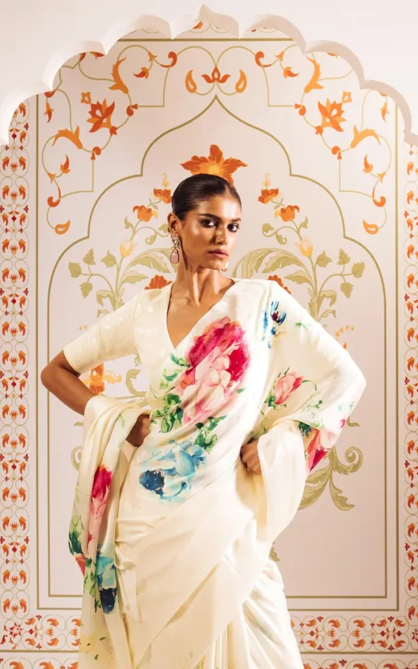 Off_White_Digital_Printed_Floral_Original_Japan_Satin