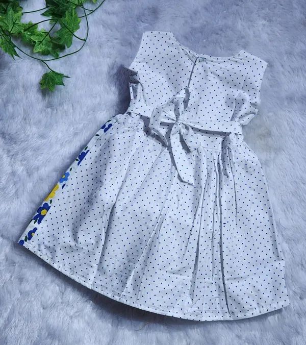 Multicolor_Pure_Cotton_Sleeveless_Round_Neck_Fit_And_Flare_Dress_For_Girls