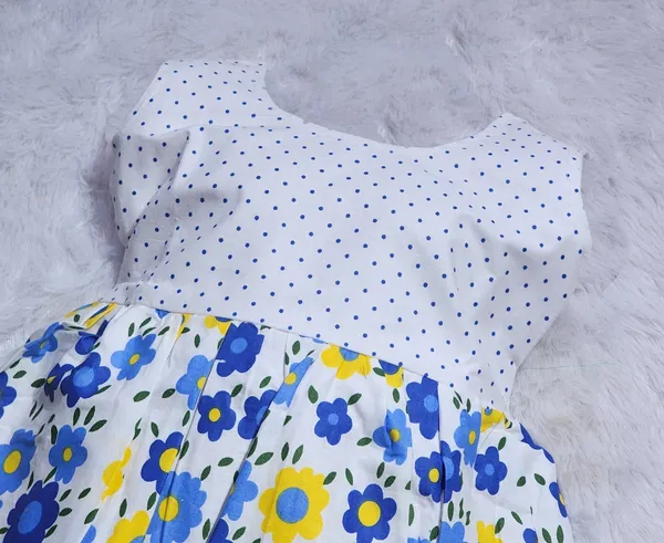 Multicolor_Pure_Cotton_Sleeveless_Round_Neck_Fit_And_Flare_Dress_For_Girls