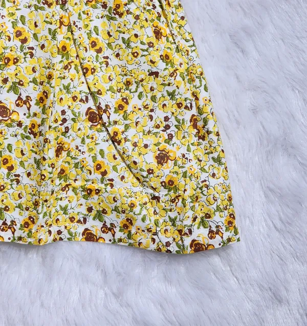 Yellow_Pure_Cotton_Sleeveless_Round_Neck_Fit_And_Flare_Dress_For_Girls