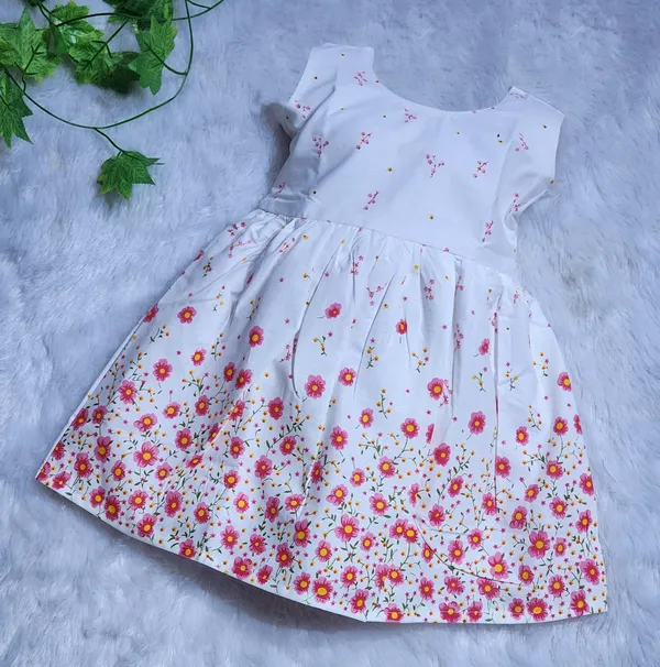 Multicolor_Pure_Cotton_Sleeveless_Round_Neck_Fit_And_Flare_Dress_For_Girls