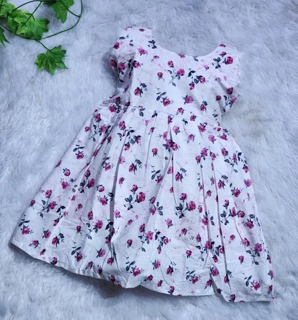 Multicolor_Pure_Cotton_Sleeveless_Round_Neck_Fit_And_Flare_Dress_For_Girls