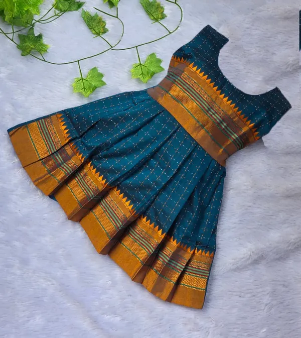 Green_Cotton_Silk_Sleeveless_Round_Neck_Fit_And_Flare_Dress_For_Girls