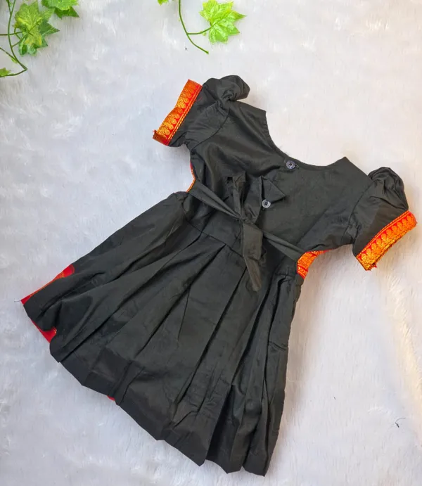 Amba_Collection_Boutique_Girl's_Traditional_Ethnic_Wear_Kalyani_Cotton_Balloon_Sleeves_Black_Frock